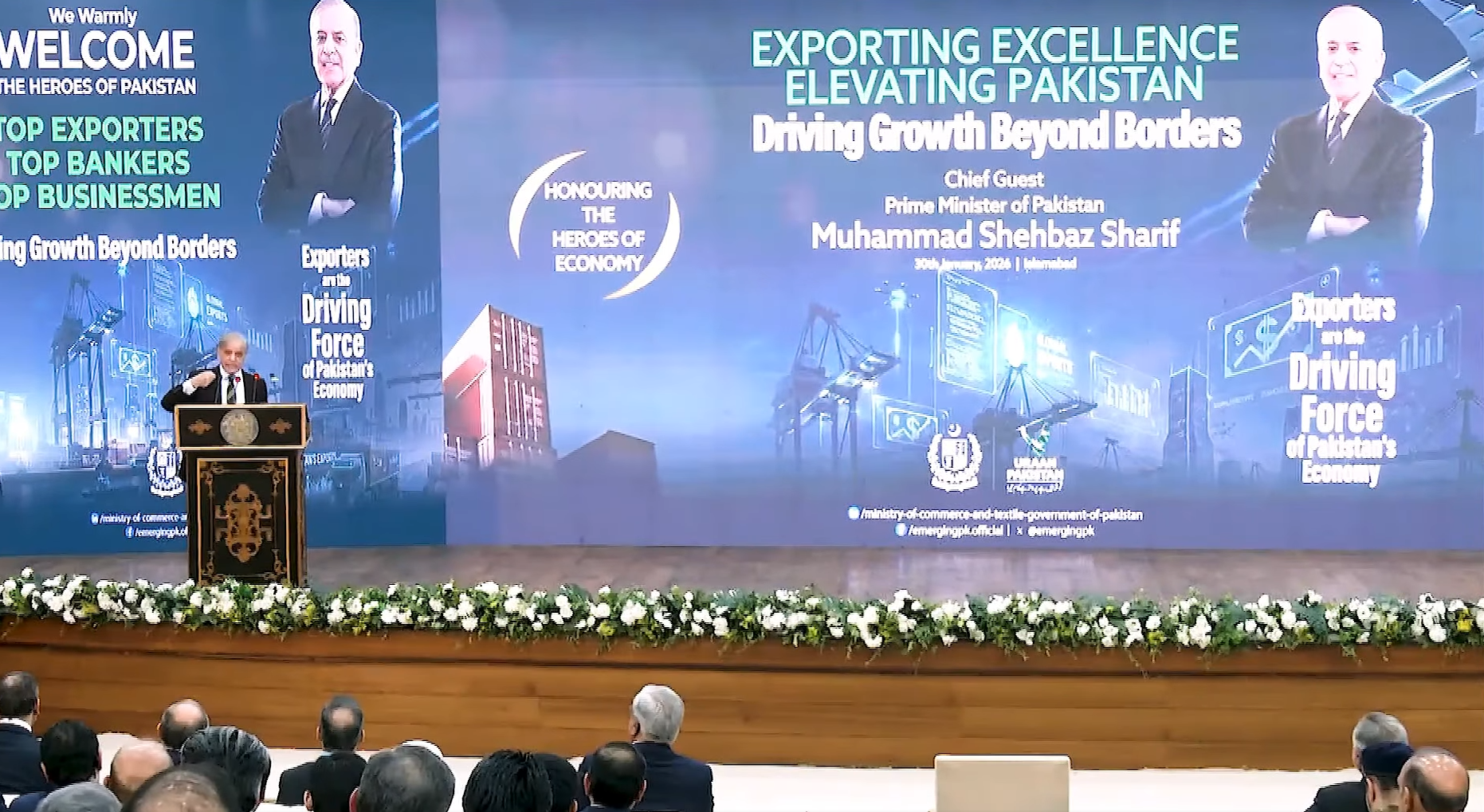PM Sharif lauds unity, exporters as Pakistan celebrates ‘heroes of economy’